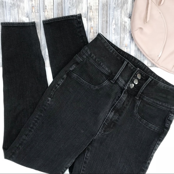 American Eagle Outfitters | Jeans | Aeo 